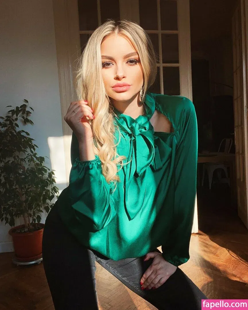 Andreea Ungur Onlyfans Photo Gallery 