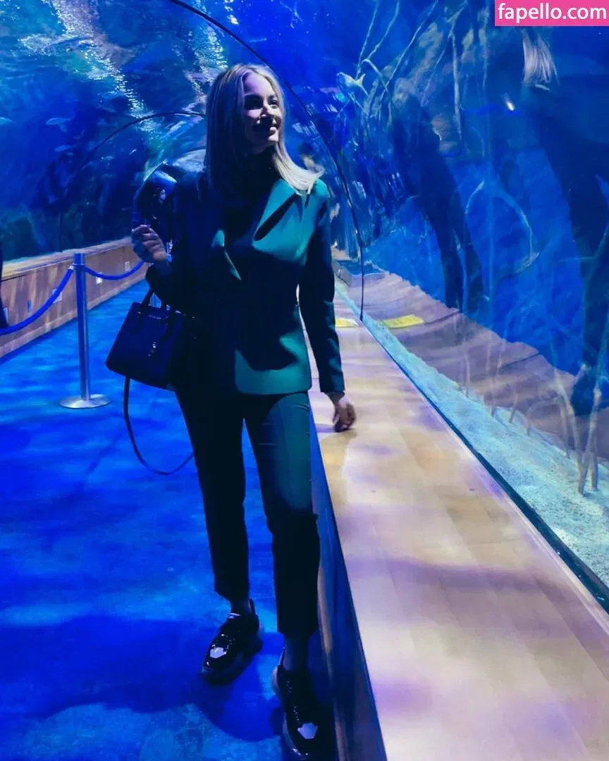 Andreea Ungur Onlyfans Photo Gallery 