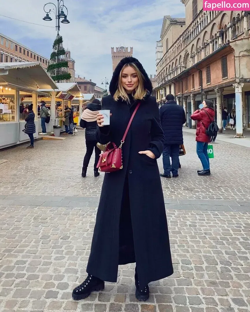 Andreea Ungur Onlyfans Photo Gallery 