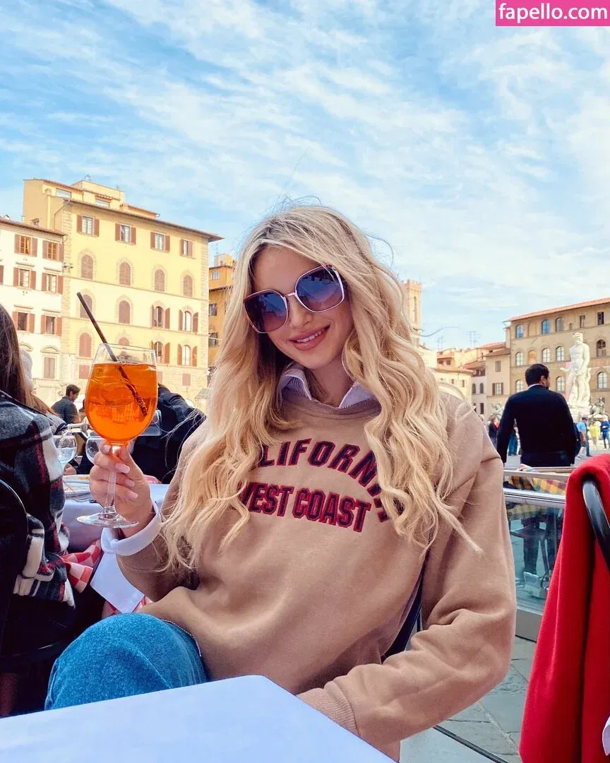 Andreea Ungur Onlyfans Photo Gallery 