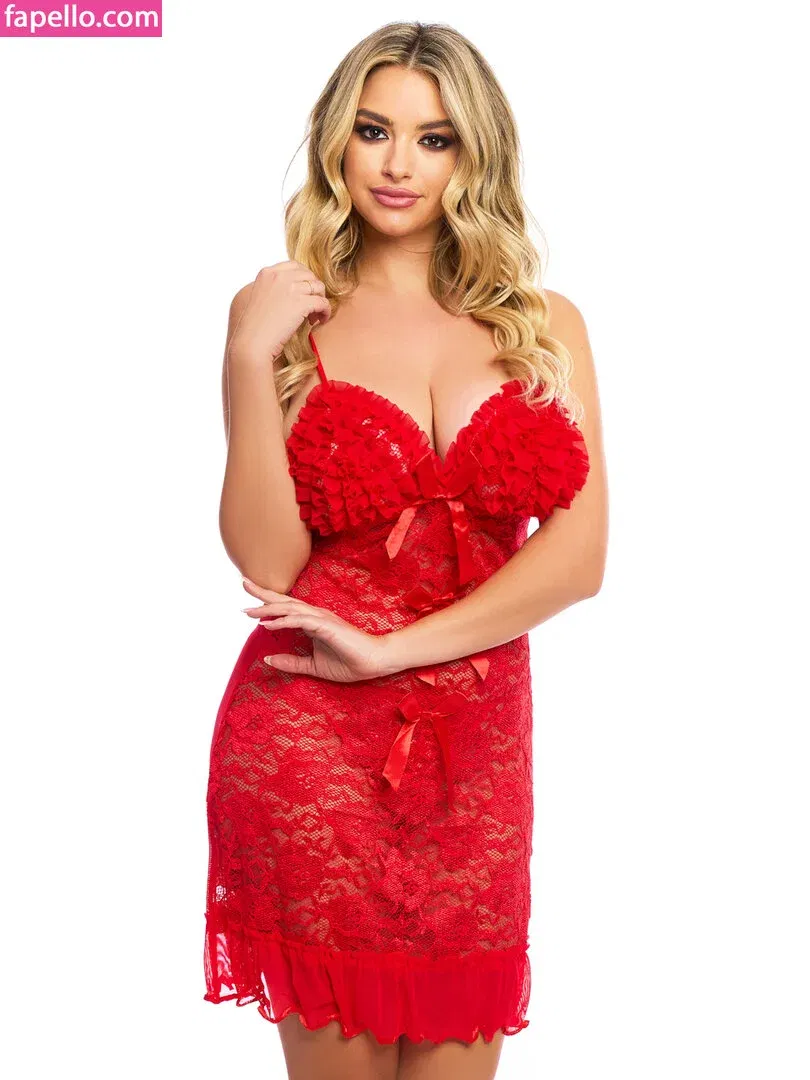 Andreea Ungur Onlyfans Photo Gallery 