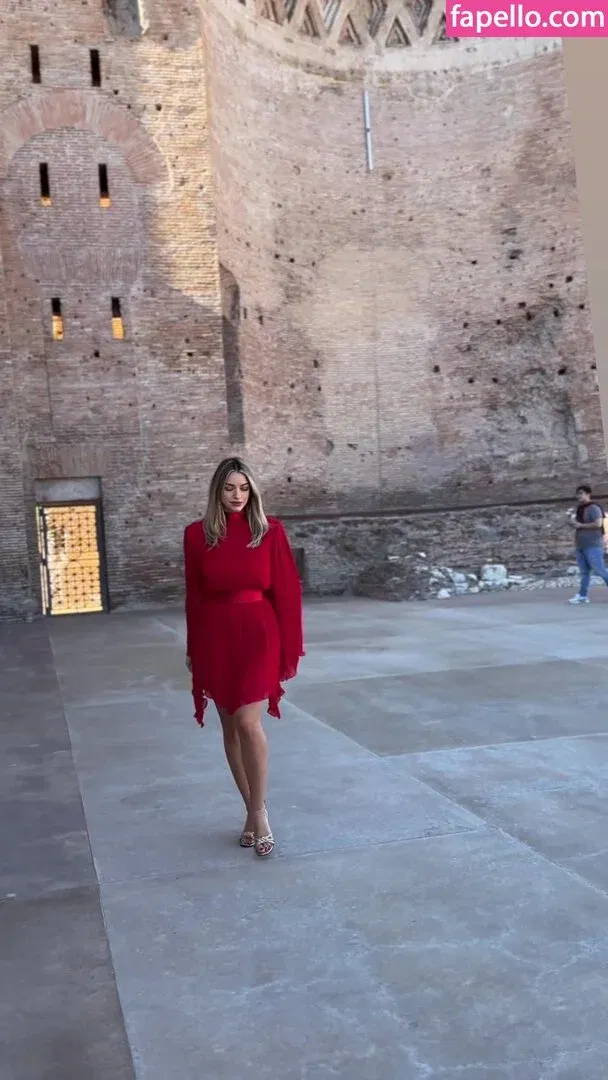 Andreea Ungur Onlyfans Photo Gallery 