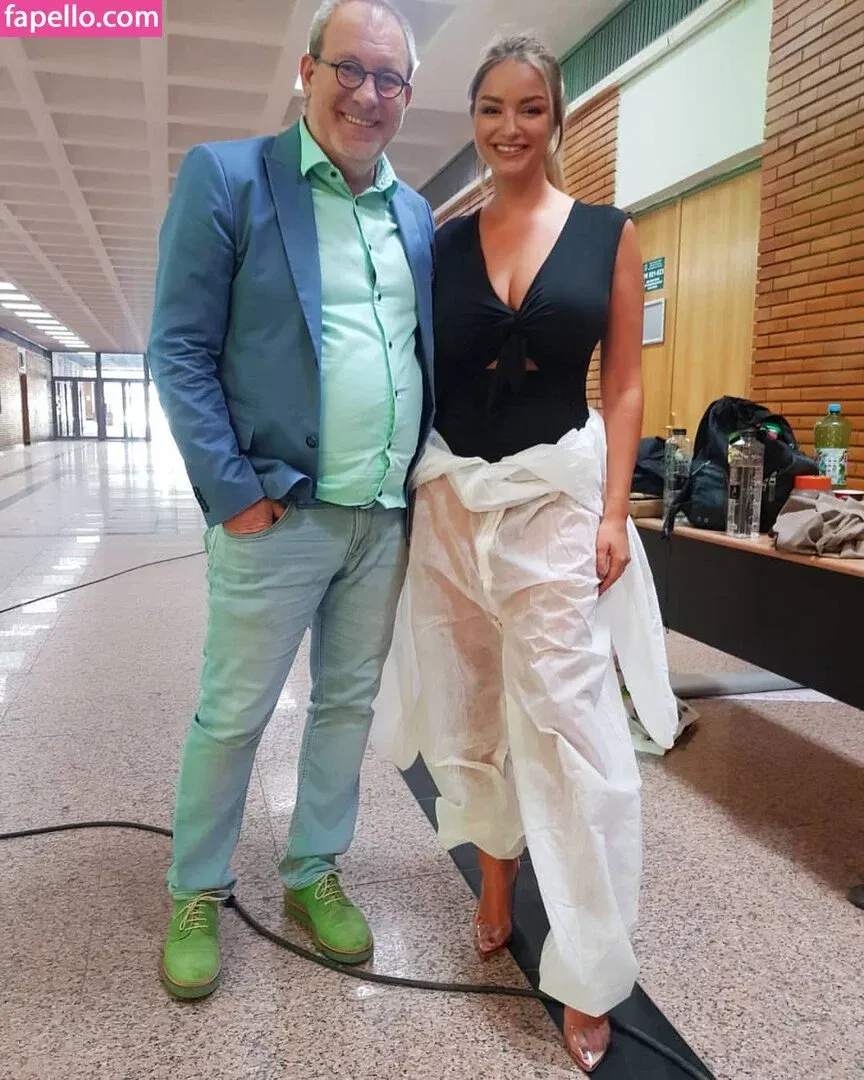 Andreea Ungur Onlyfans Photo Gallery 