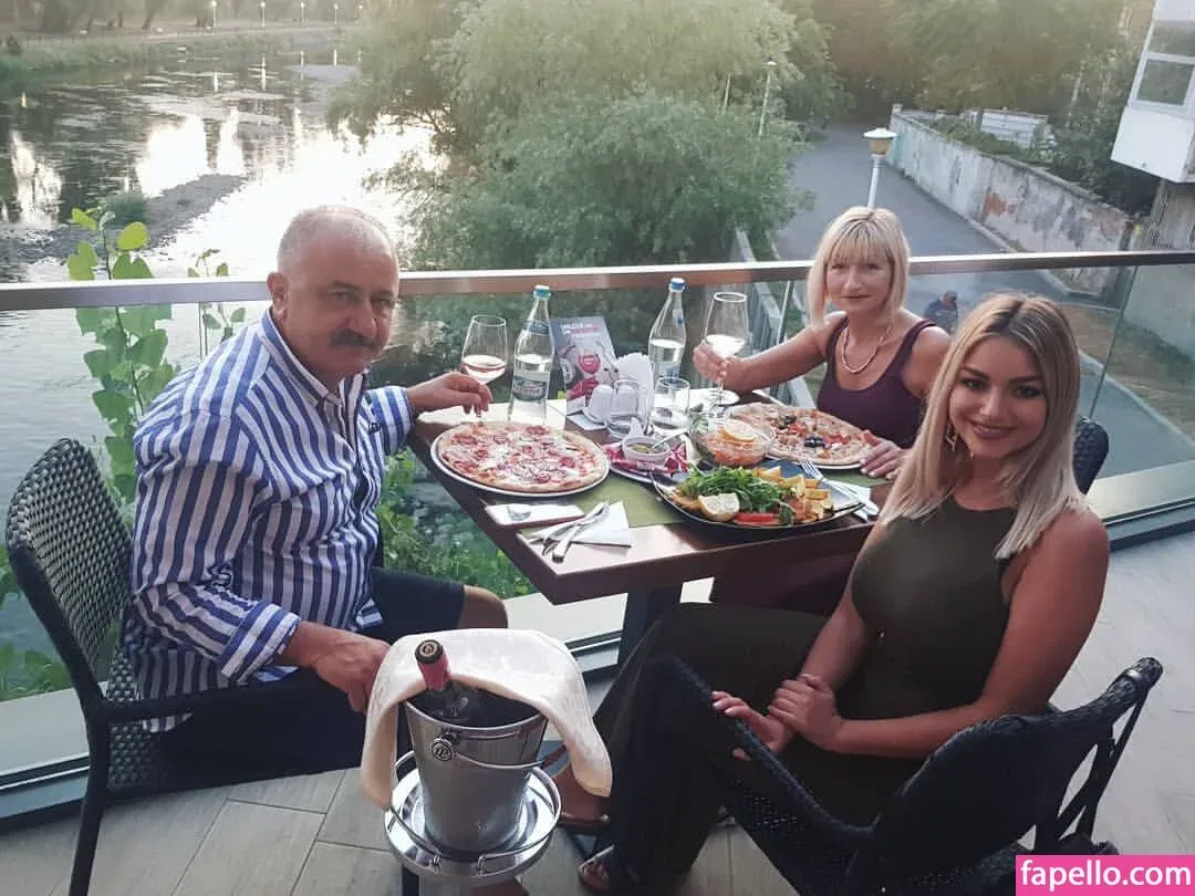 Andreea Ungur Onlyfans Photo Gallery 