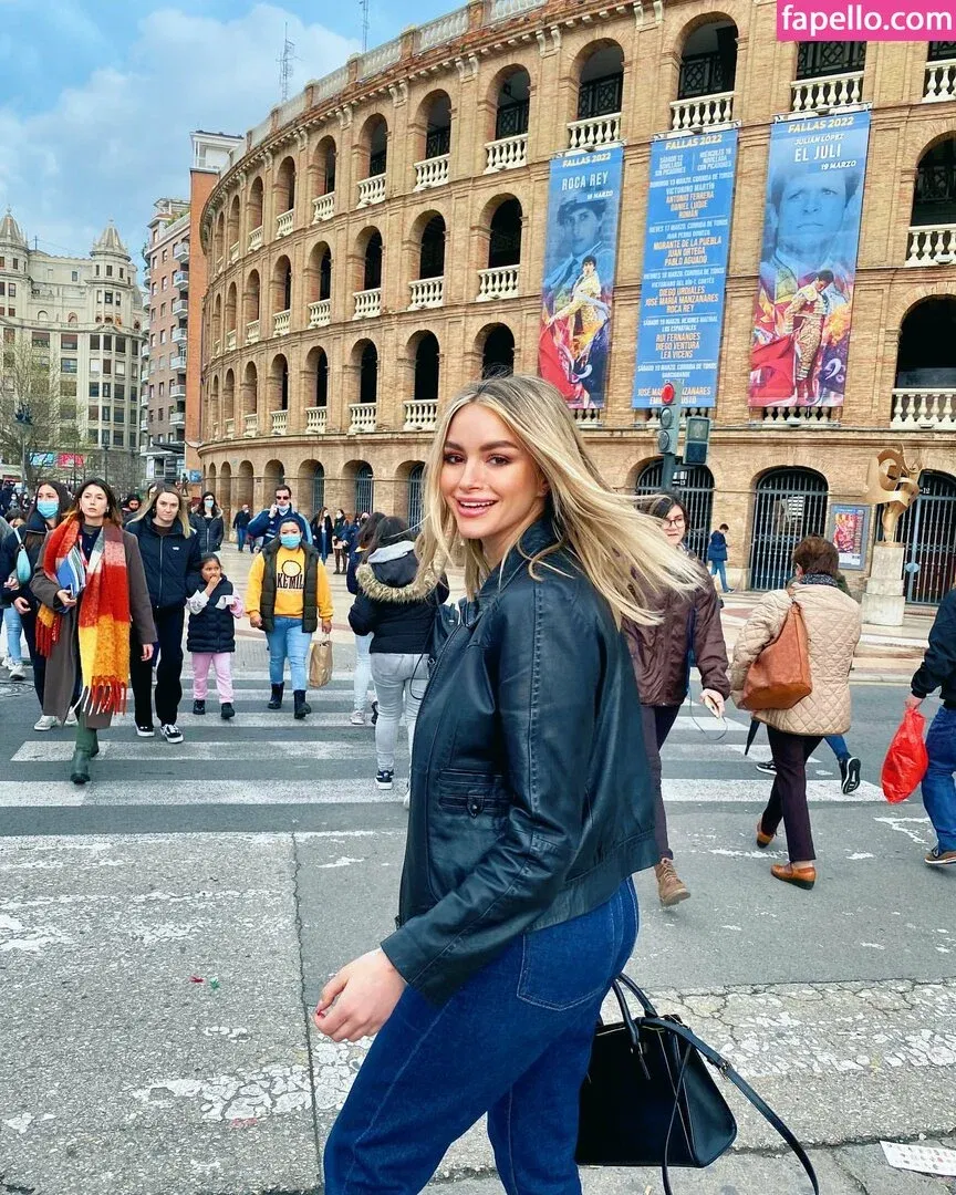 Andreea Ungur Onlyfans Photo Gallery 