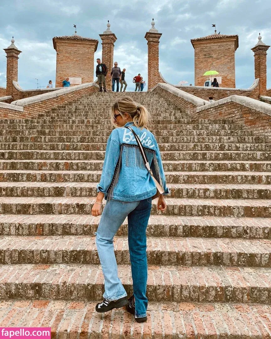 Andreea Ungur Onlyfans Photo Gallery 