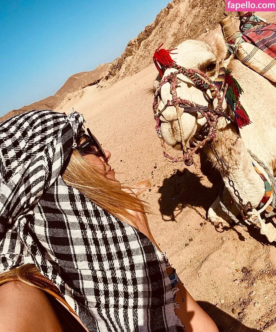 Andreea Ungur Onlyfans Photo Gallery 