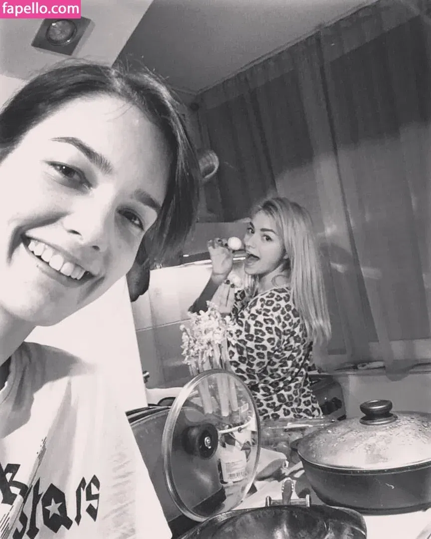 Andreea Ungur Onlyfans Photo Gallery 