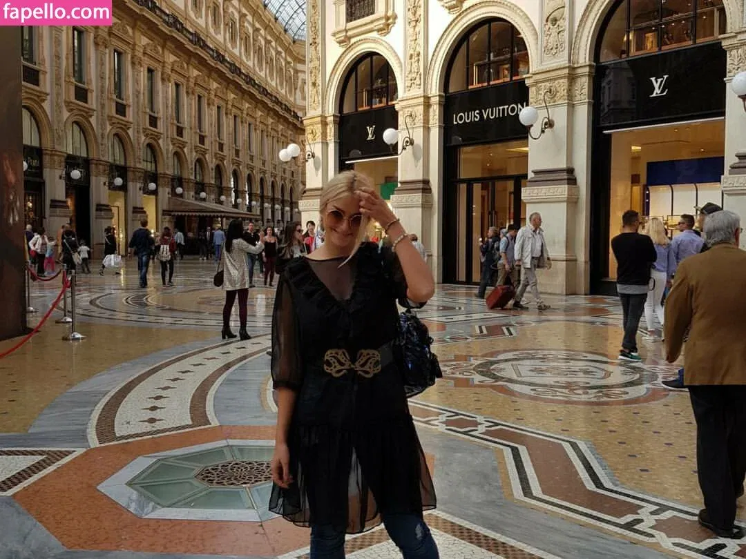 Andreea Ungur Onlyfans Photo Gallery 