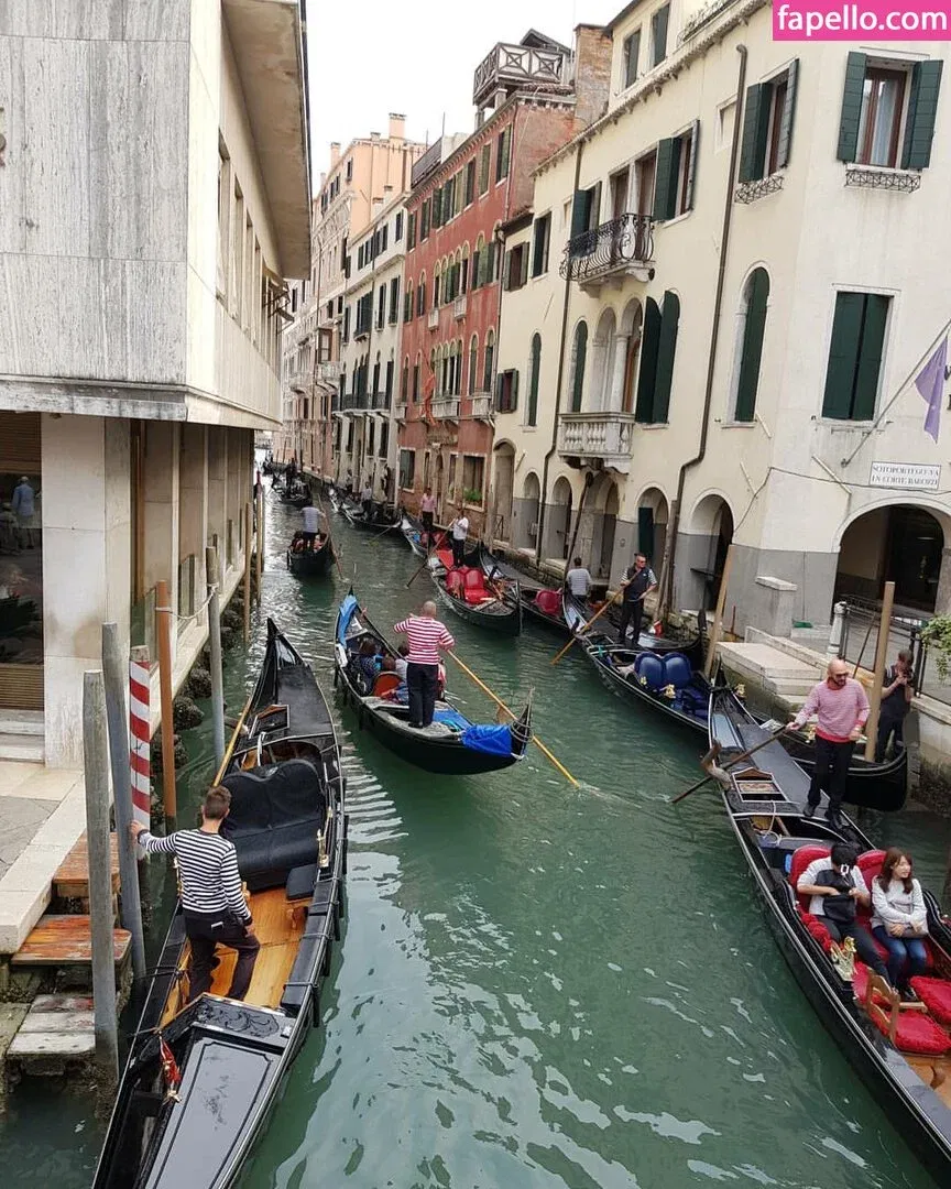 Andreea Ungur Onlyfans Photo Gallery 