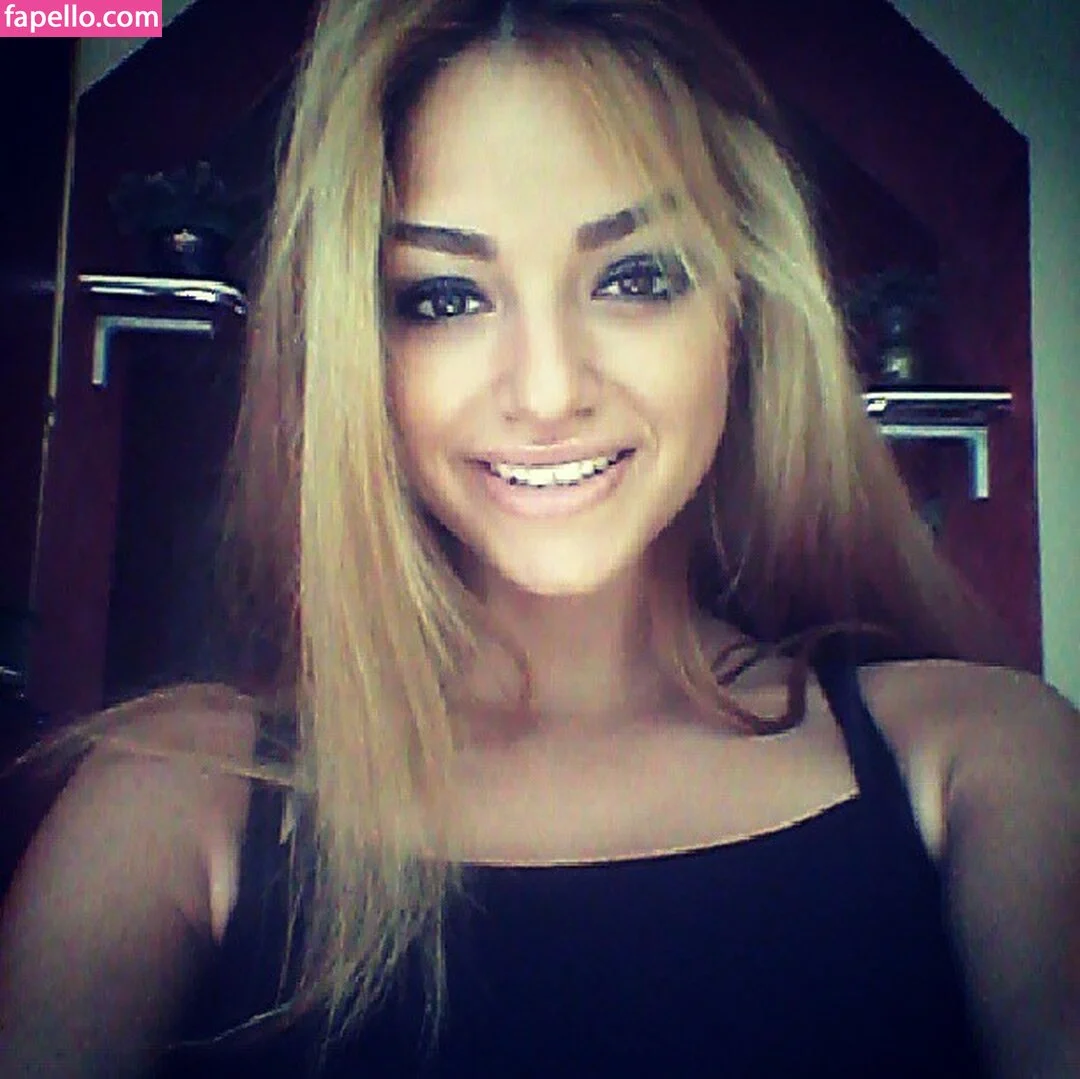 Andreea Ungur Onlyfans Photo Gallery 