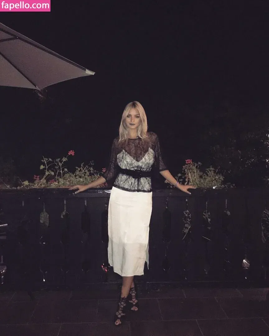 Andreea Ungur Onlyfans Photo Gallery 