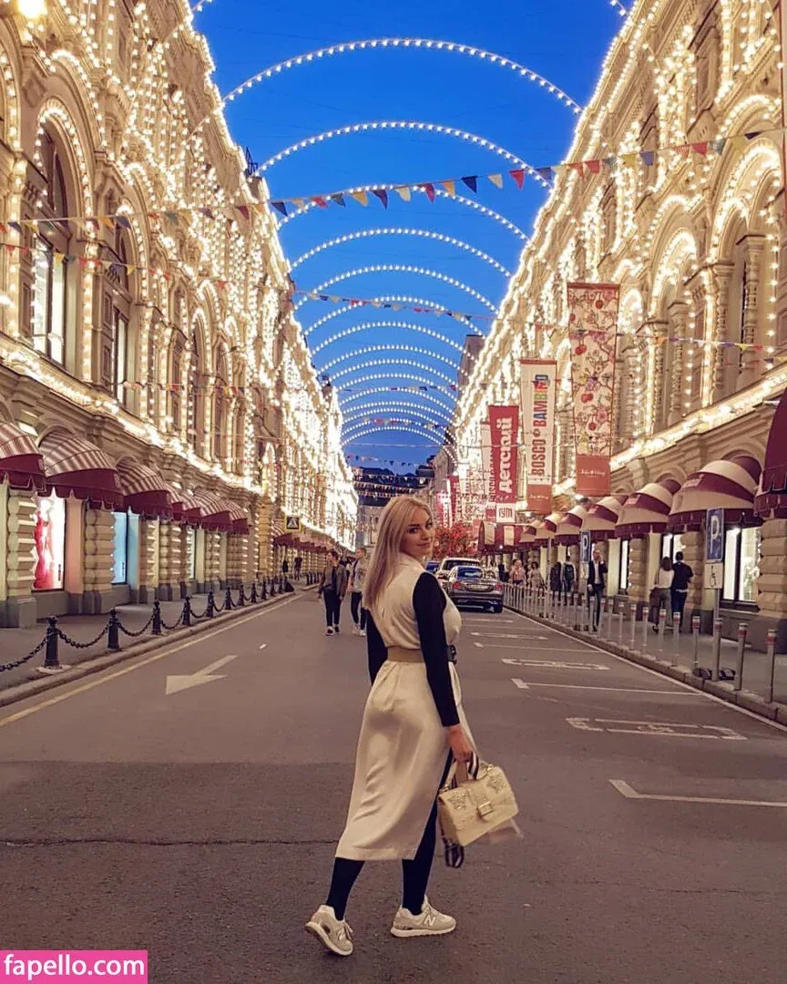 Andreea Ungur Onlyfans Photo Gallery 