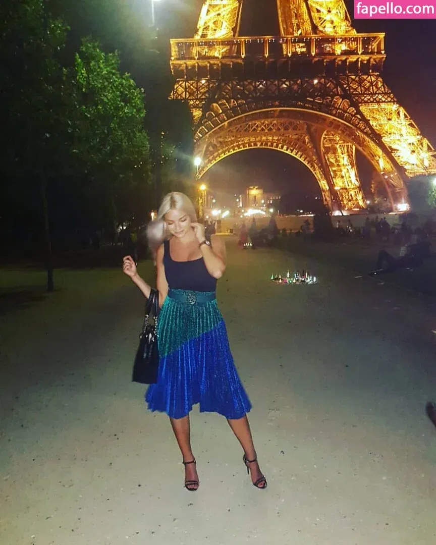 Andreea Ungur Onlyfans Photo Gallery 