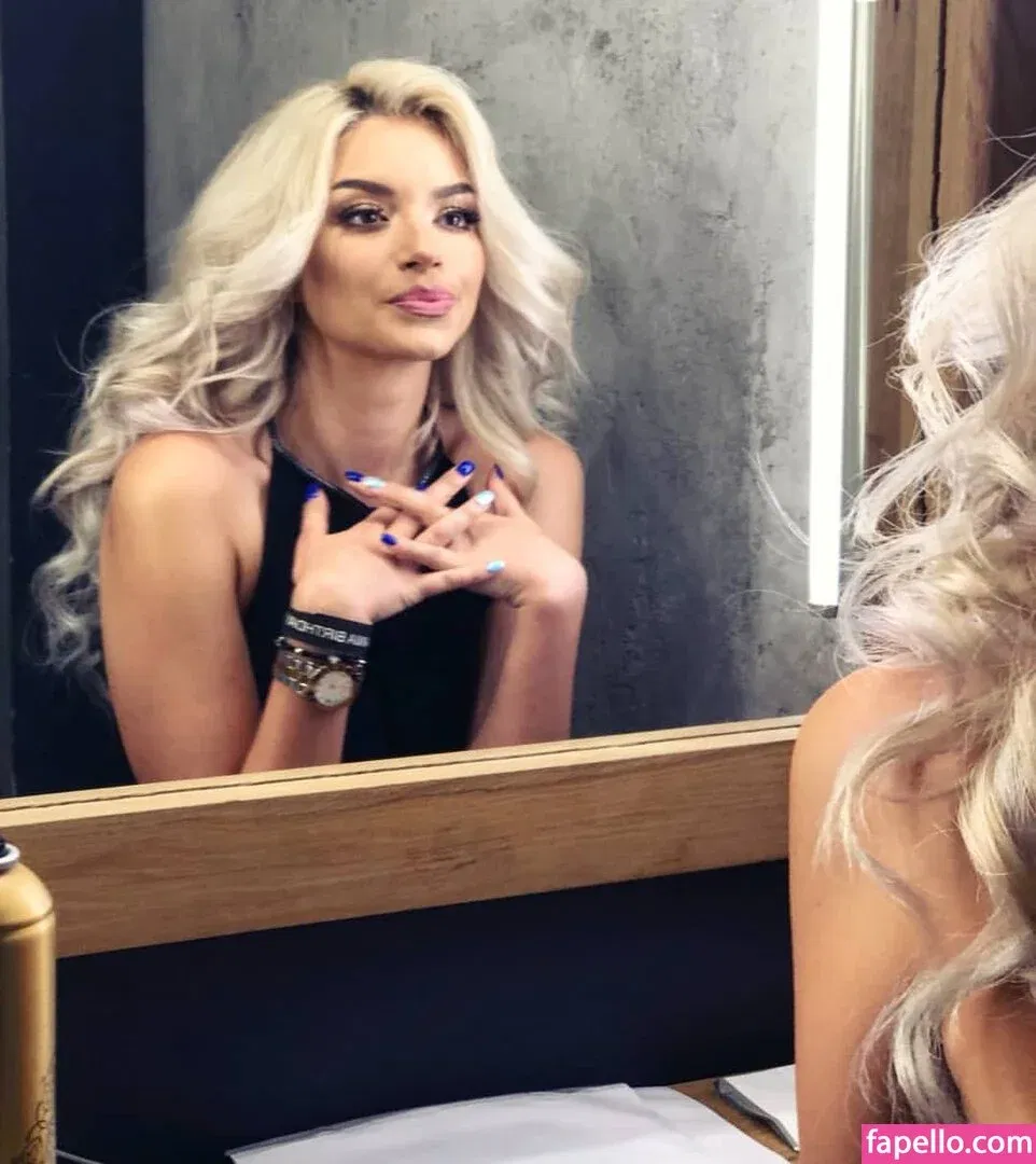 Andreea Ungur Onlyfans Photo Gallery 