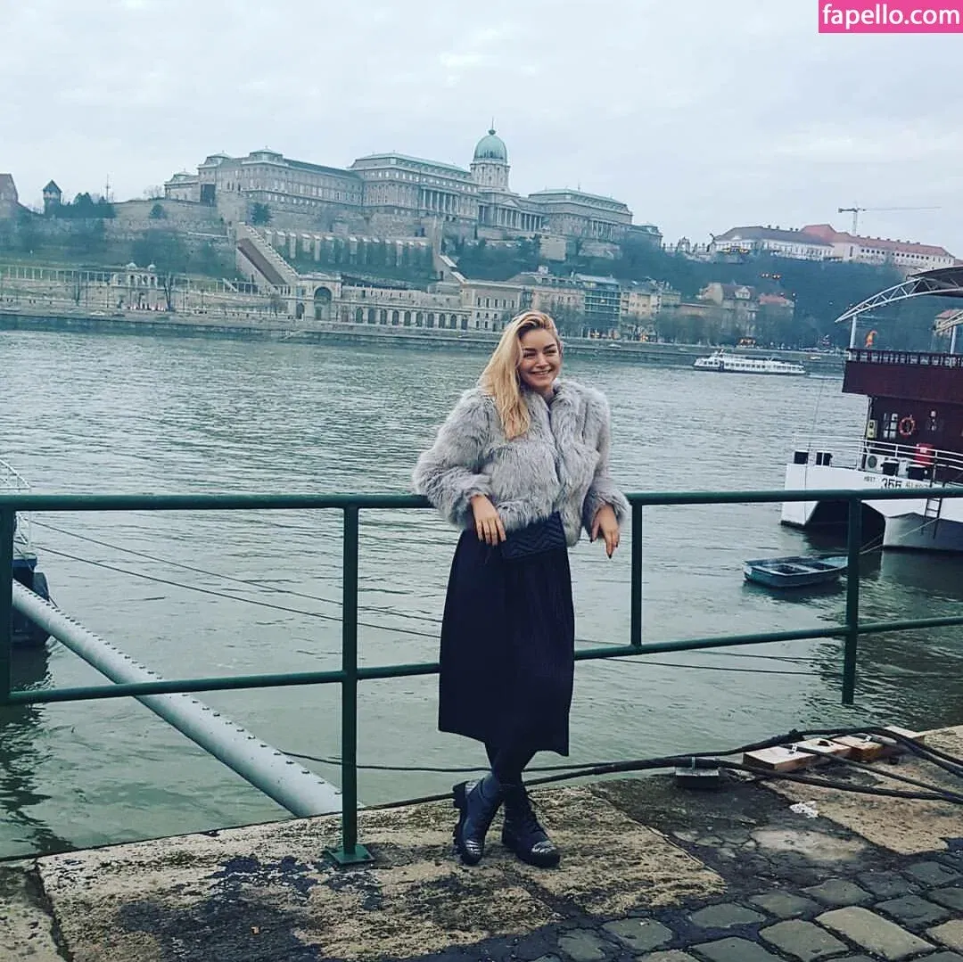 Andreea Ungur Onlyfans Photo Gallery 