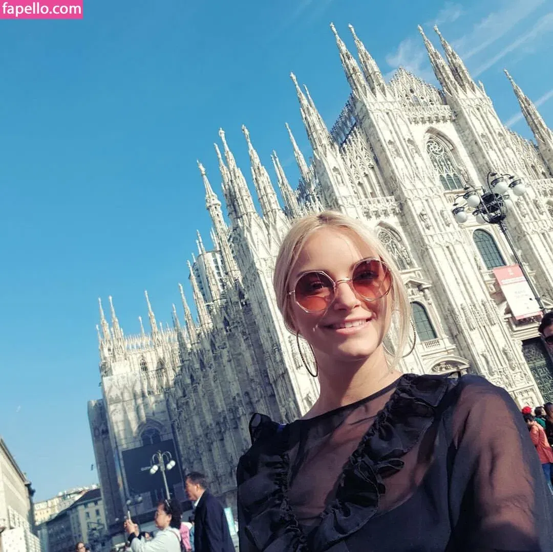 Andreea Ungur Onlyfans Photo Gallery 