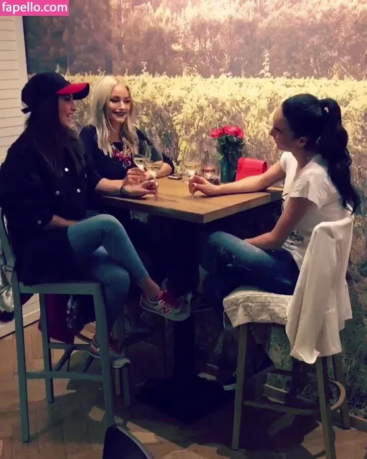 Andreea Ungur Onlyfans Photo Gallery 