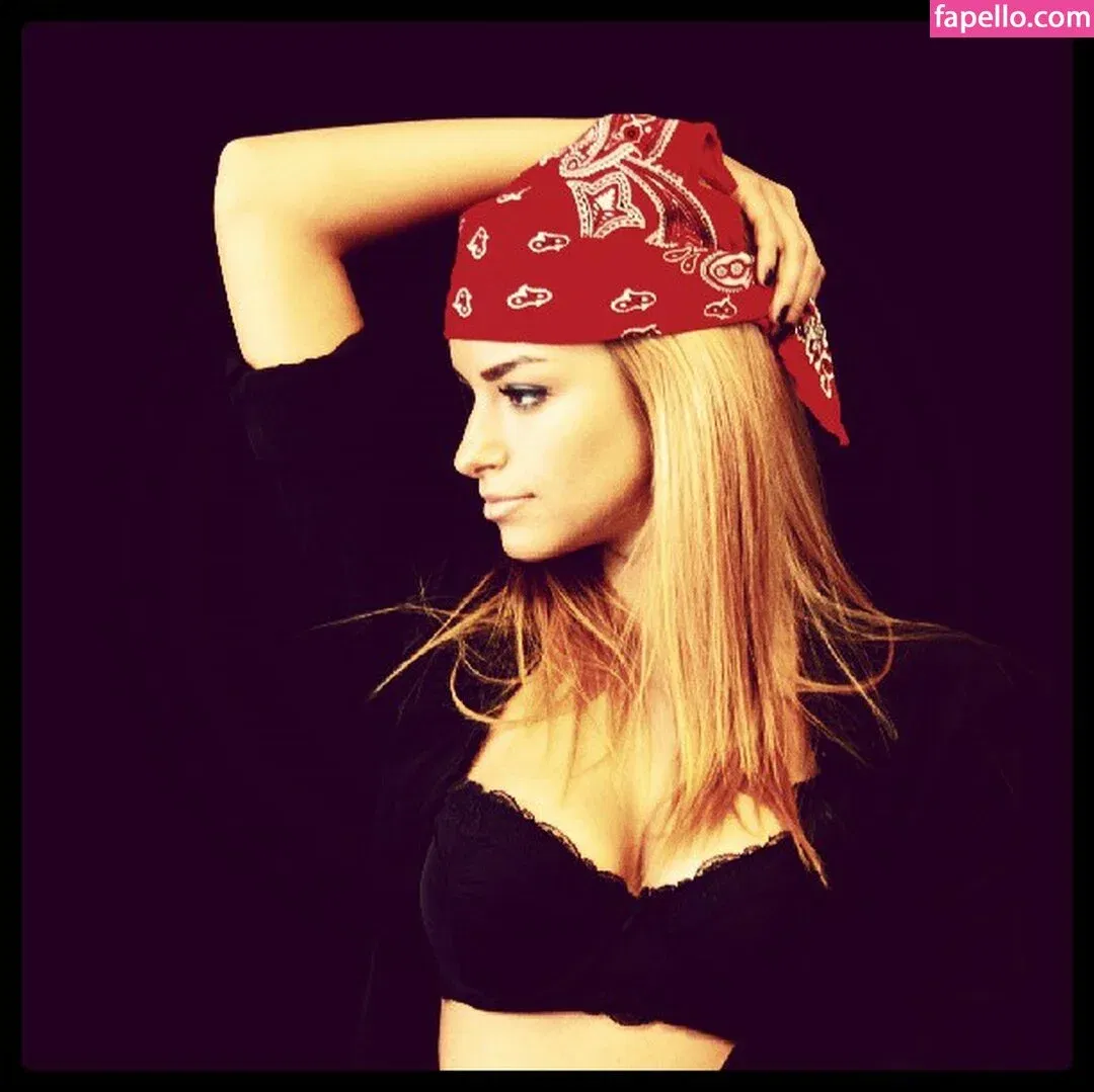 Andreea Ungur Onlyfans Photo Gallery 