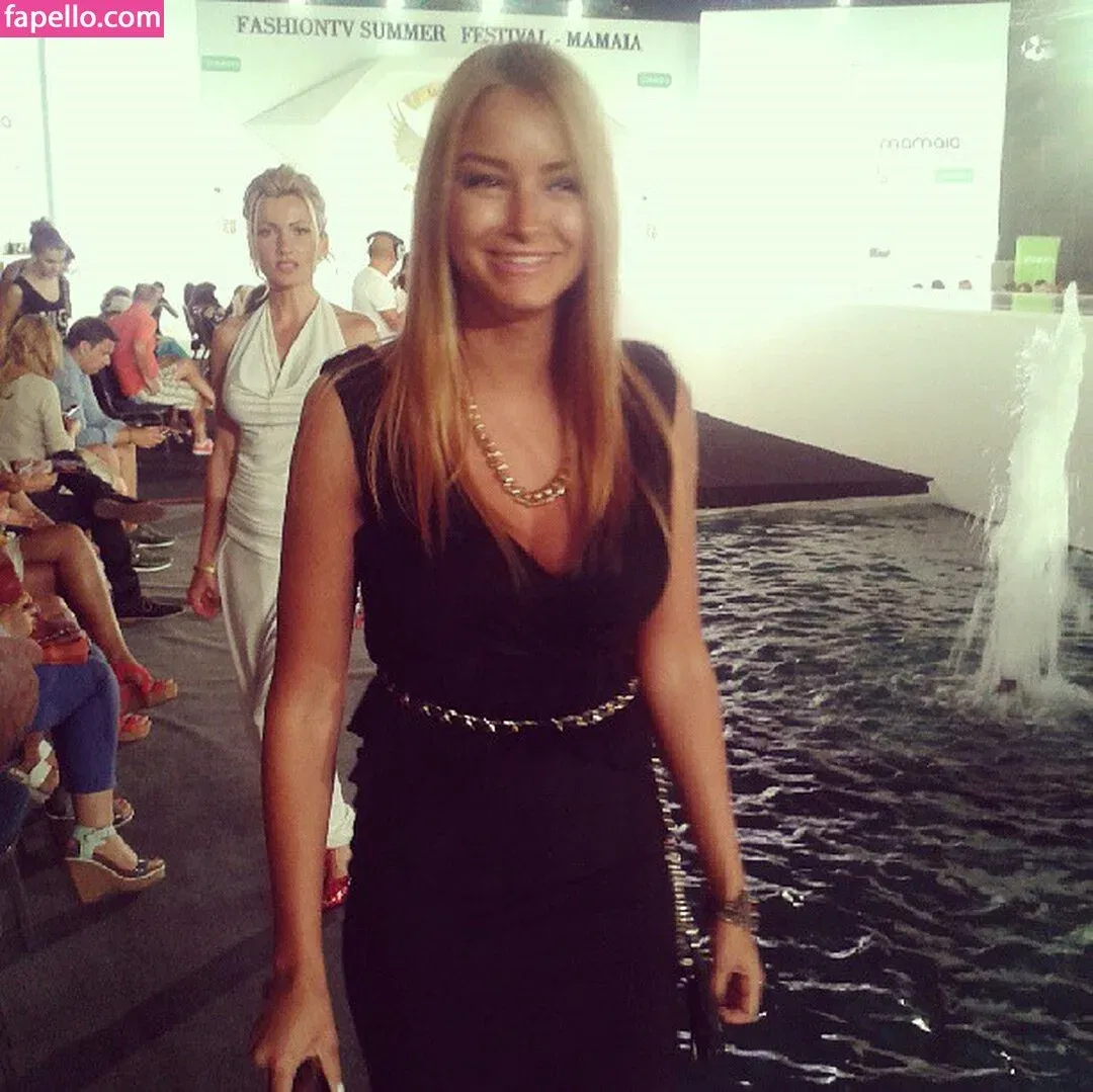 Andreea Ungur Onlyfans Photo Gallery 