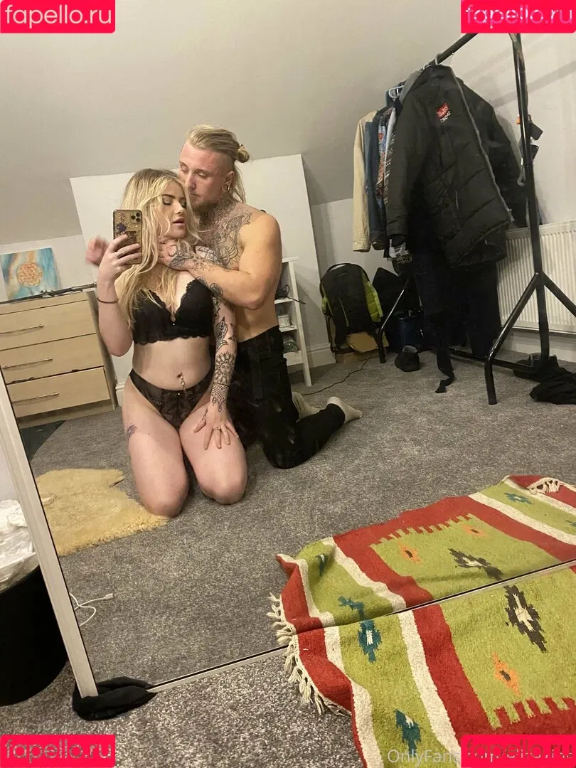 elizaking Onlyfans Photo Gallery 