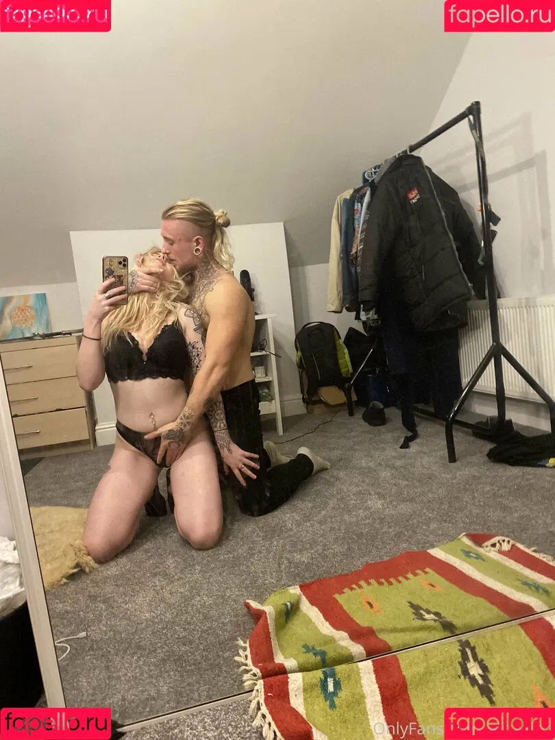 elizaking Onlyfans Photo Gallery 