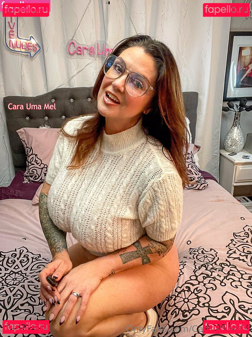 caraumamelfree / caraumamelofficial Onlyfans Photo Gallery 