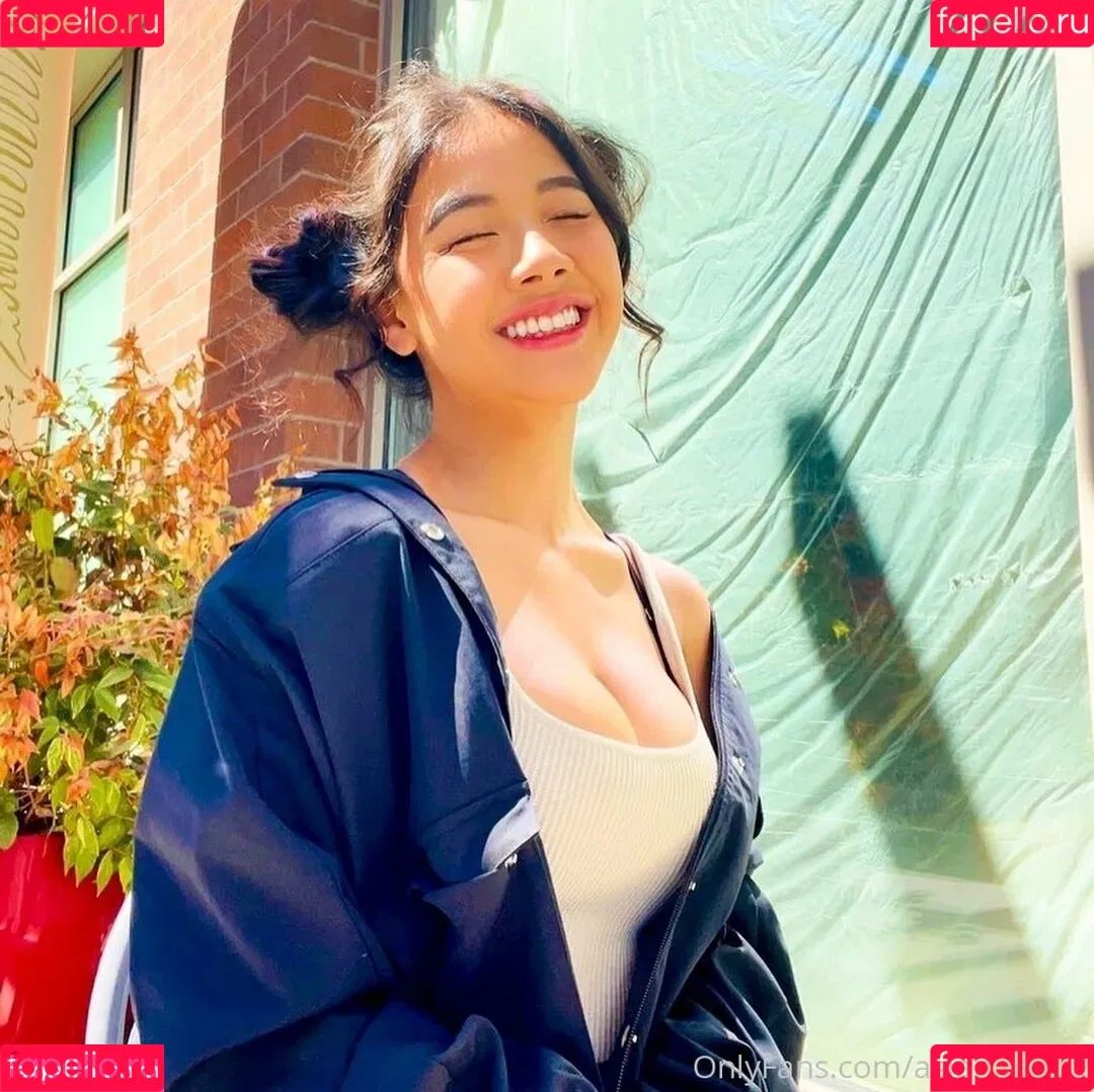 Asian.Candy Onlyfans Photo Gallery 