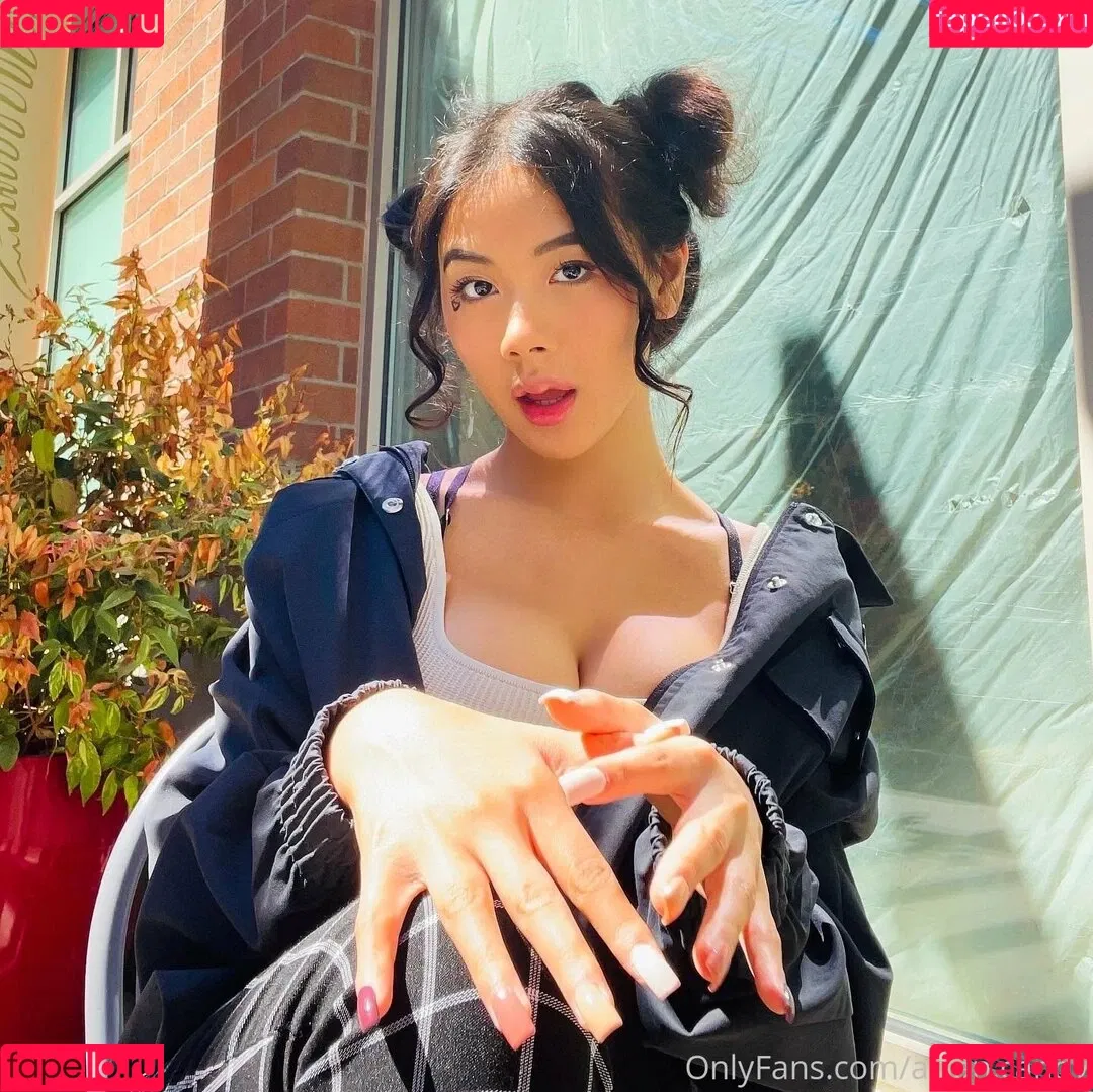 Asian.Candy Onlyfans Photo Gallery 
