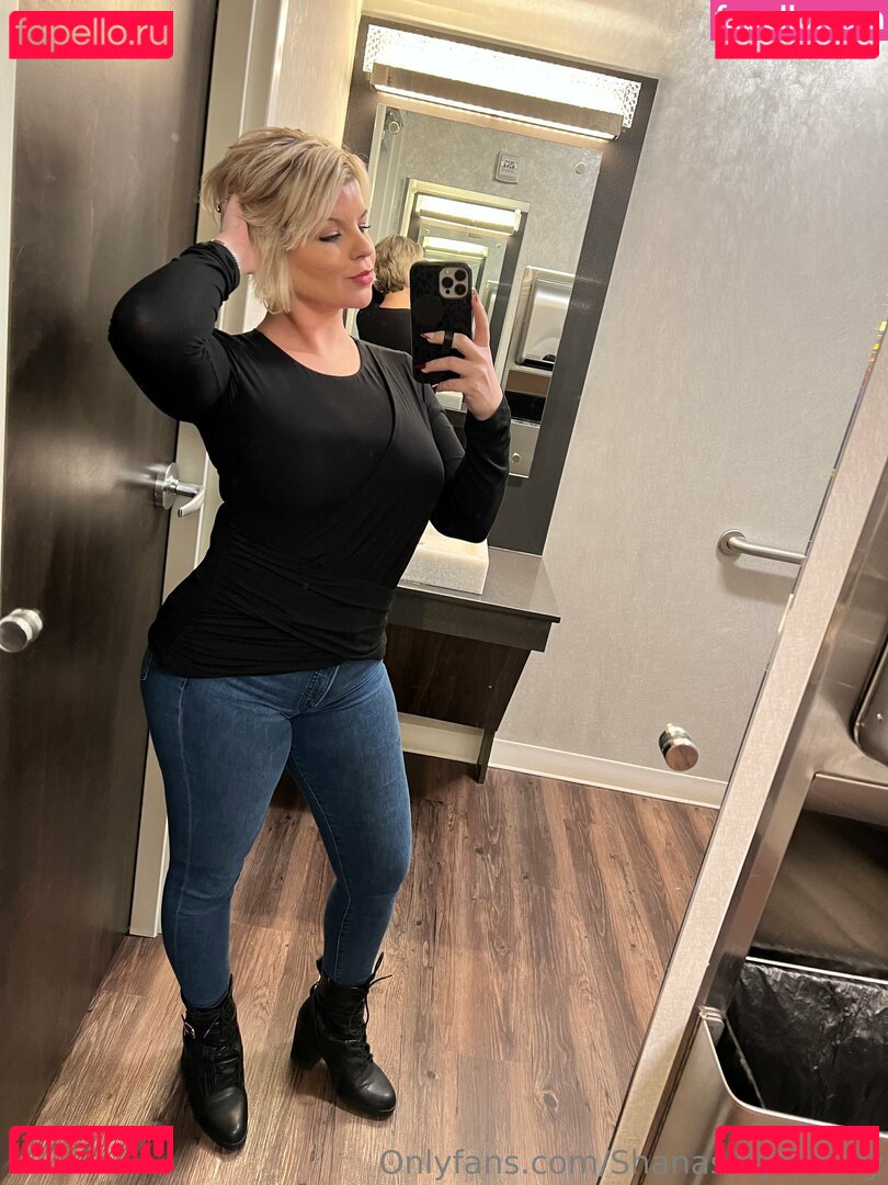 theemarilynmonhoe Onlyfans Photo Gallery 