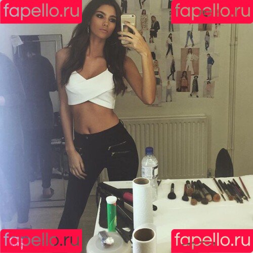 Cindy Mello Onlyfans Photo Gallery 