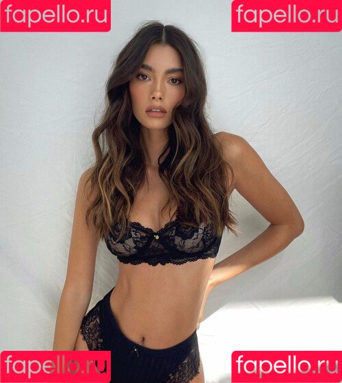 Cindy Mello Onlyfans Photo Gallery 