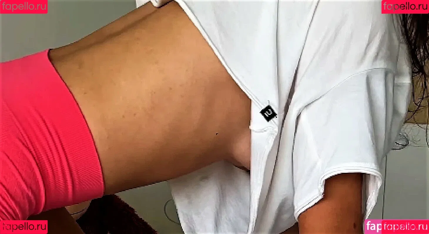 Tetty ASMR Onlyfans Photo Gallery 