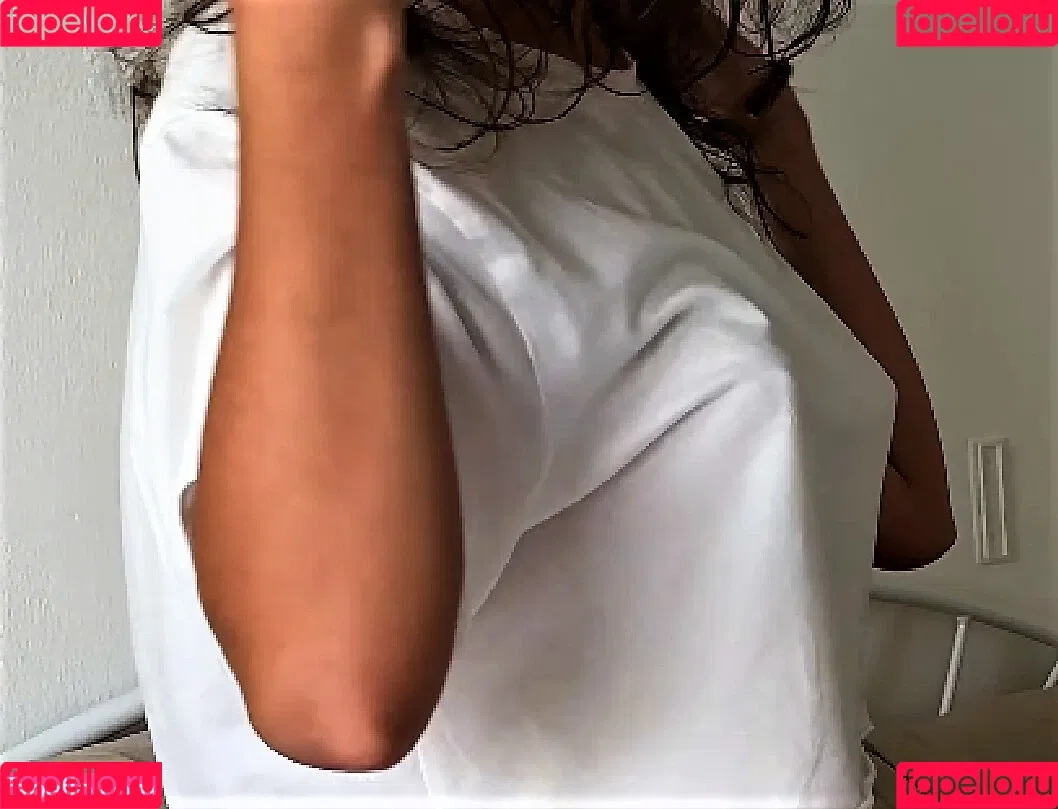 Tetty ASMR Onlyfans Photo Gallery 