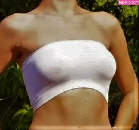 Tetty ASMR Onlyfans Photo Gallery 