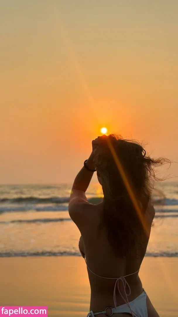 Tetty ASMR Onlyfans Photo Gallery 