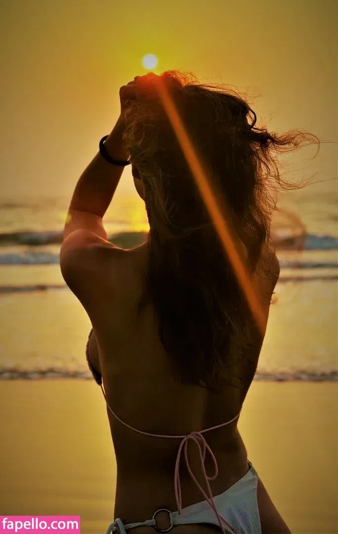 Tetty ASMR Onlyfans Photo Gallery 