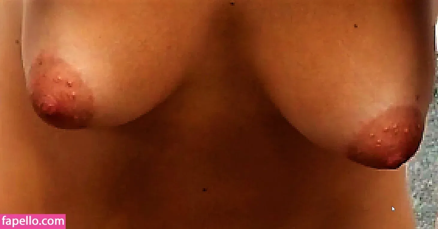 Tetty ASMR Onlyfans Photo Gallery 