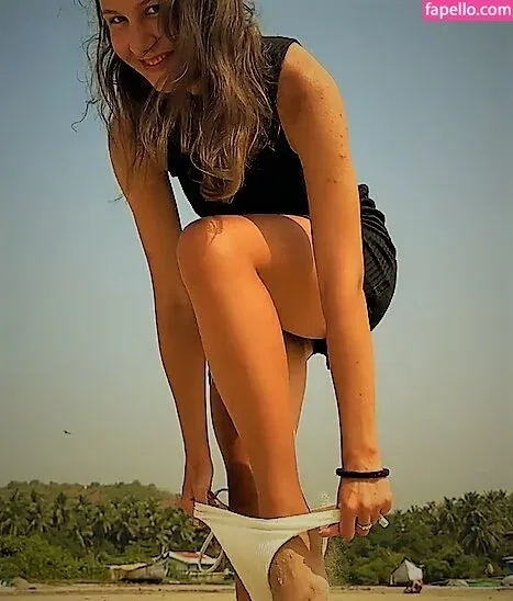 Tetty ASMR Onlyfans Photo Gallery 