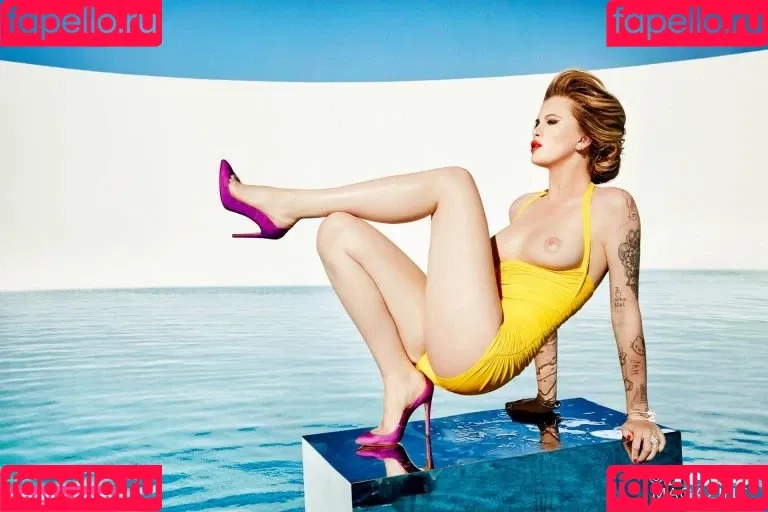 Ireland Baldwin Onlyfans Photo Gallery 