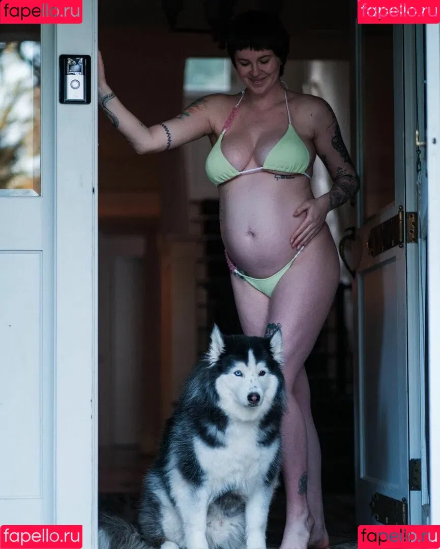 Ireland Baldwin Onlyfans Photo Gallery 