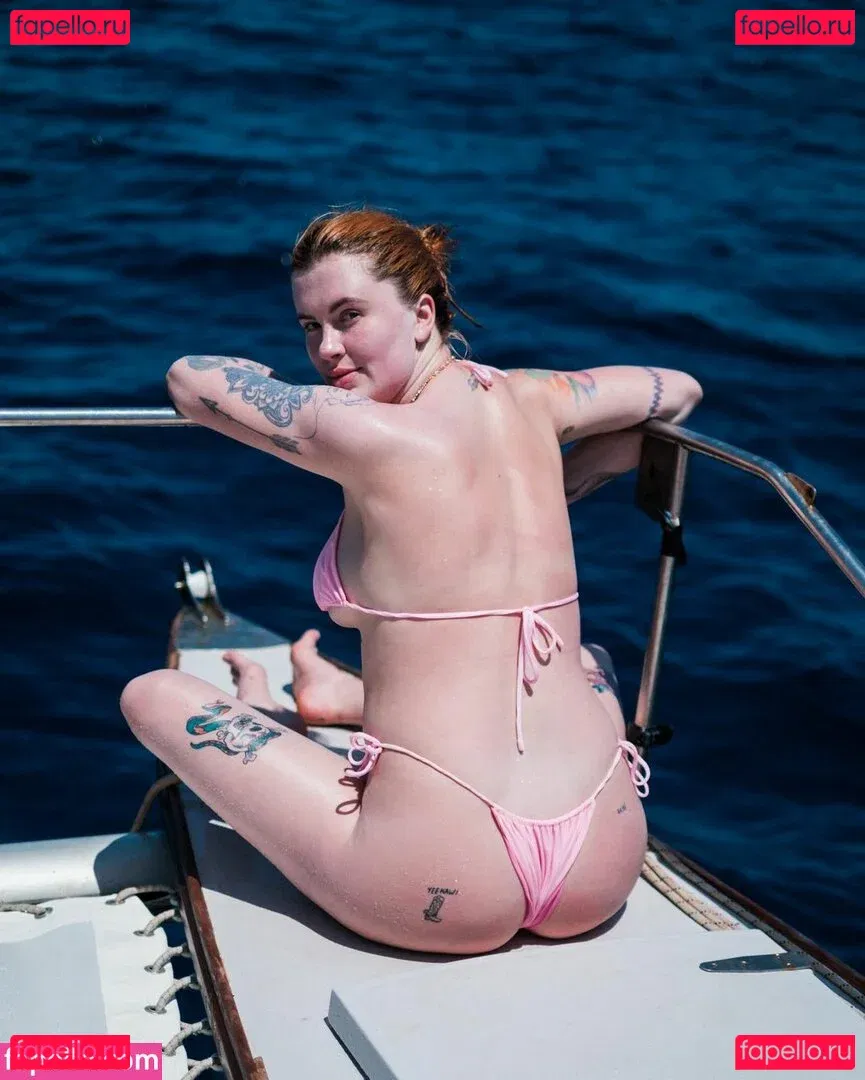 Ireland Baldwin Onlyfans Photo Gallery 