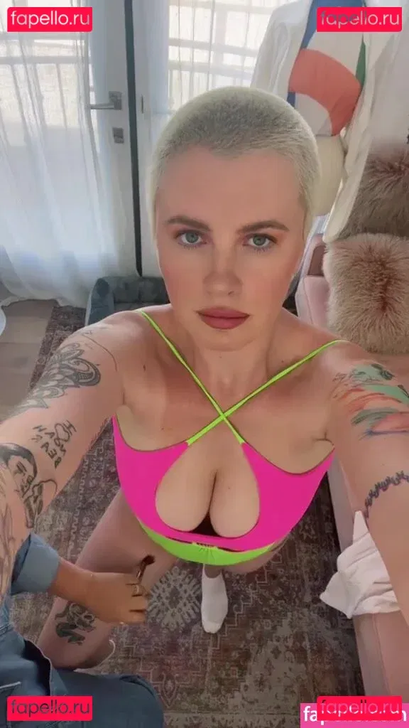 Ireland Baldwin Onlyfans Photo Gallery 