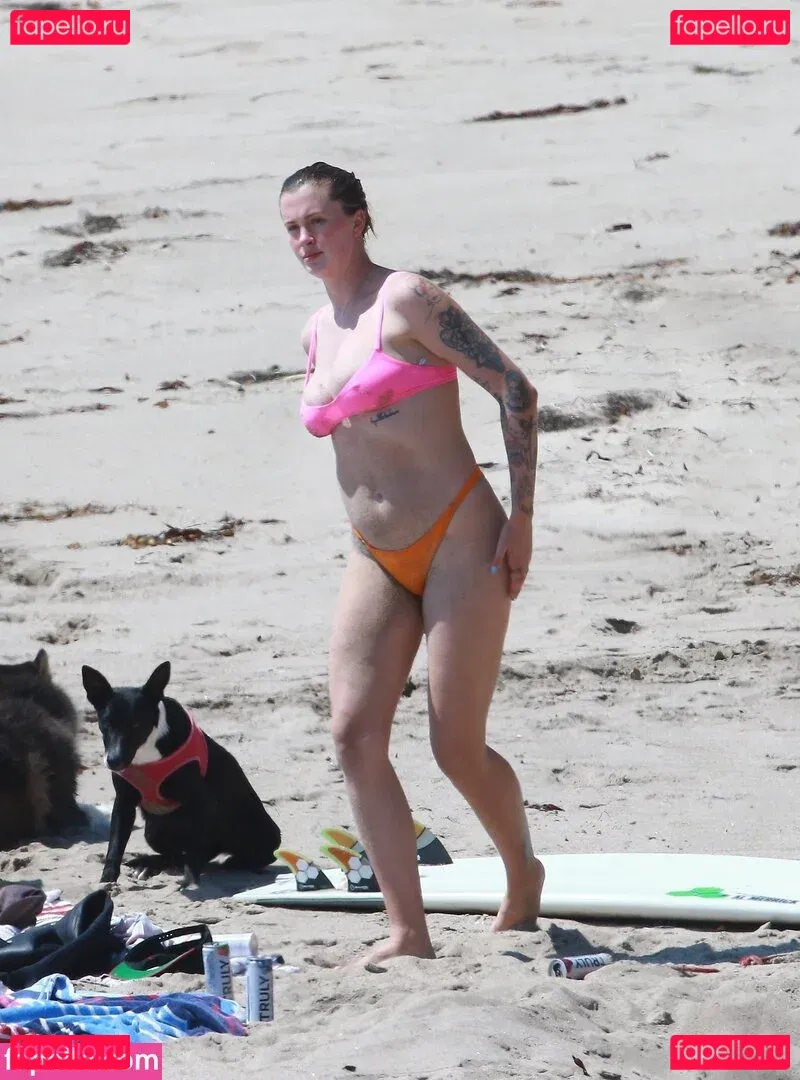 Ireland Baldwin Onlyfans Photo Gallery 