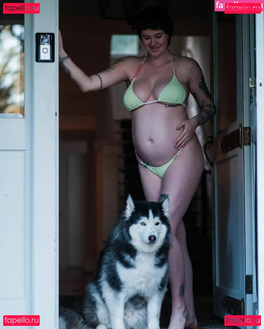 Ireland Baldwin Onlyfans Photo Gallery 