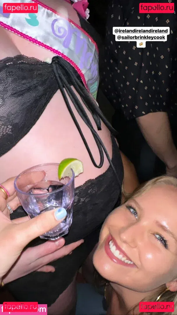 Ireland Baldwin Onlyfans Photo Gallery 