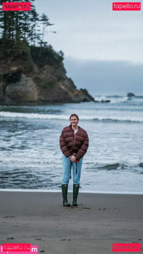 Ireland Baldwin Onlyfans Photo Gallery 