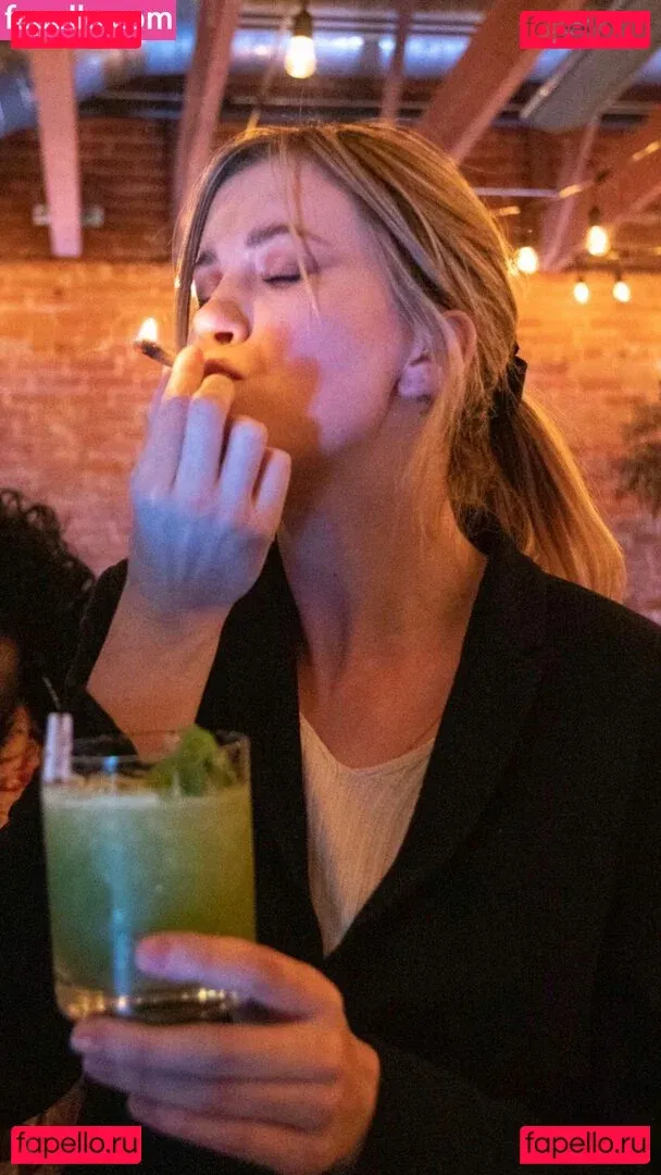 Ireland Baldwin Onlyfans Photo Gallery 