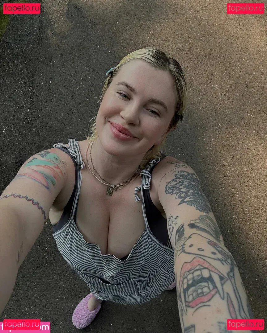 Ireland Baldwin Onlyfans Photo Gallery 