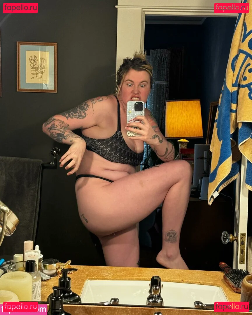 Ireland Baldwin Onlyfans Photo Gallery 